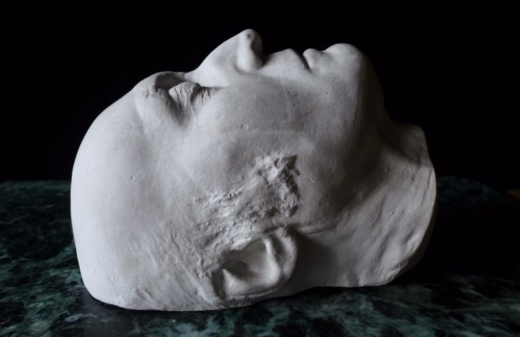 Plaster cast, death mask of Thomas Lawrence RA (1769-1830). © Jane Wildgoose, The Wildgoose Memorial Library